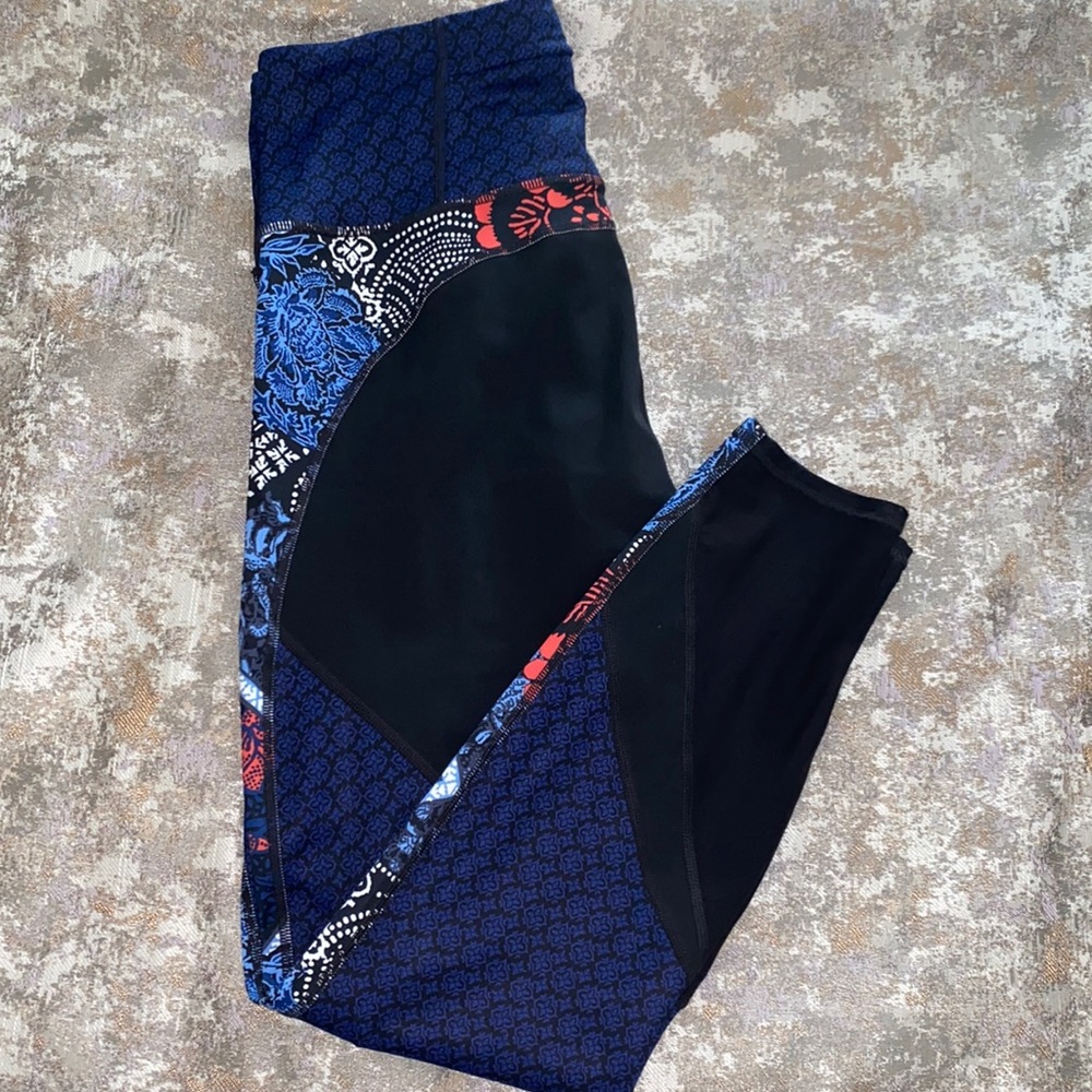 ATHLETA LEGGINGS